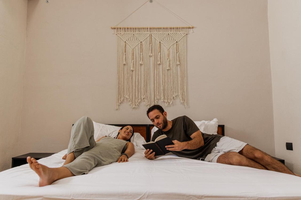 Caleta Hostel Rooftop & Pool Cancún Zewnętrze zdjęcie