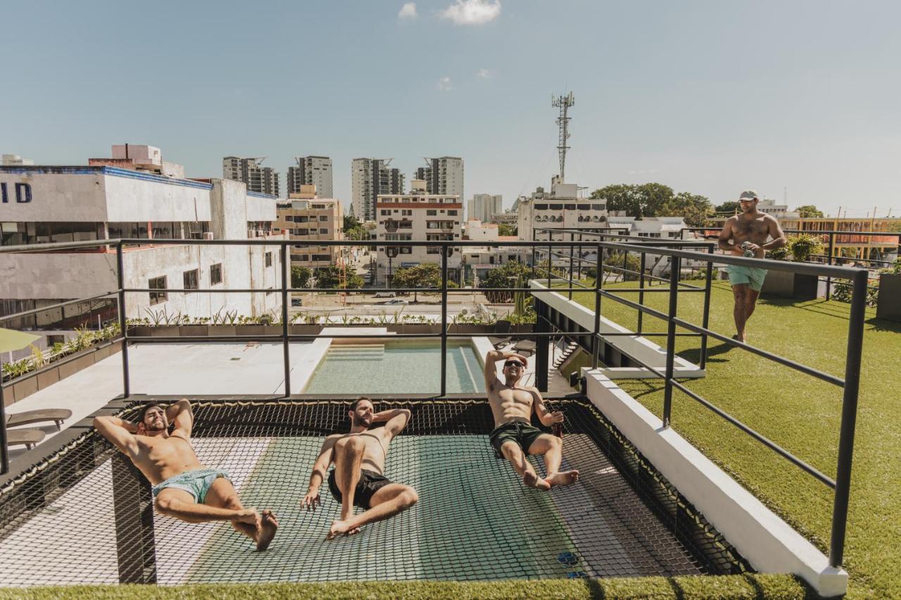 Caleta Hostel Rooftop & Pool Cancún Zewnętrze zdjęcie