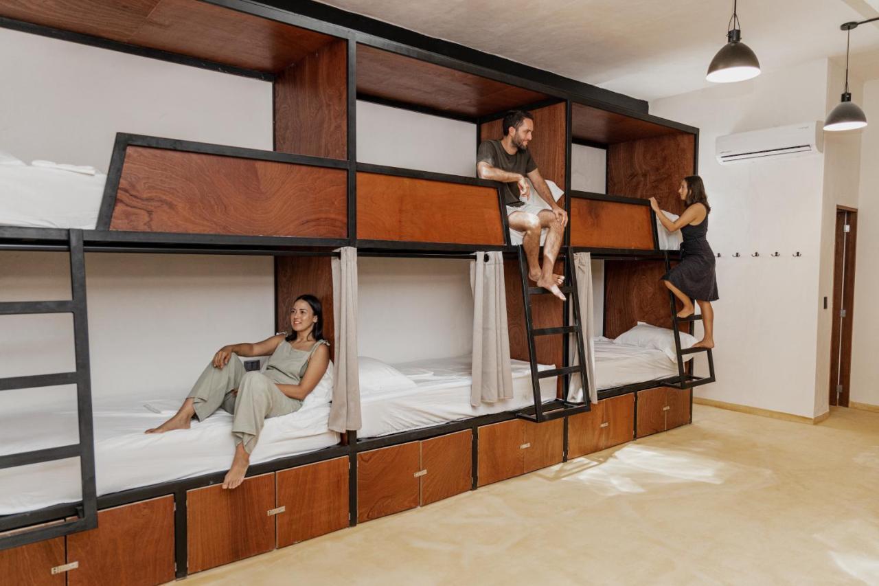 Caleta Hostel Rooftop & Pool Cancún Zewnętrze zdjęcie
